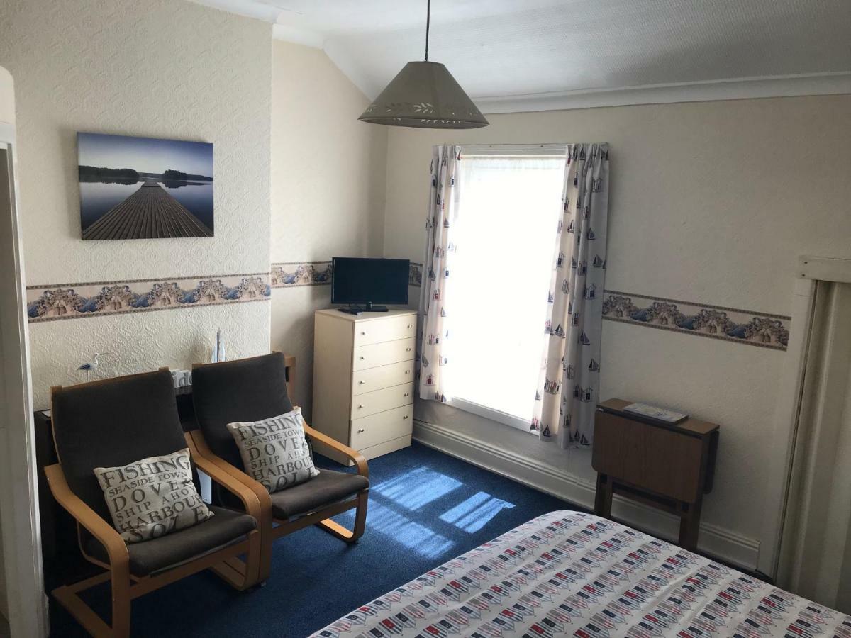 The Kathrene Holiday Flats Fleetwood Exterior foto